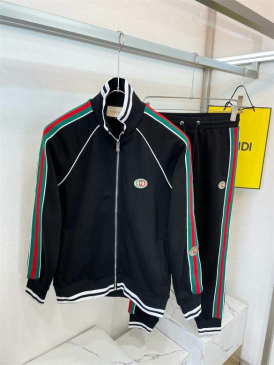 Picture of Gucci Sweater Suits _SKUGucciM-3XL12yn18239589